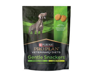 A bag of Purina Pro Plan Veterinary Diets Gentle Snackers dog treats.